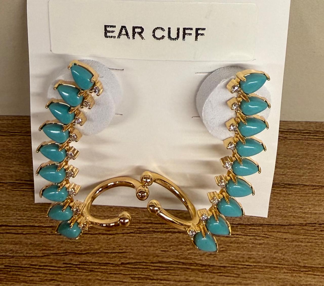 Brinco Ear Cuff todo em gotinhas turquesas e mini Zircônias. com gancho na orelha.