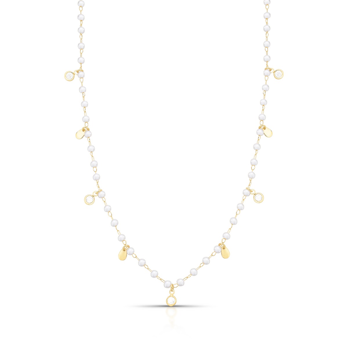 Colar todo em pérolas pequenas com cristais e gotinhas no banho de ouro penduradas. 45cm mais 5cm de extensor.